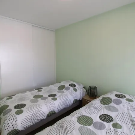 Apartment New T3 With Air Conditioning 2 Steps From The *
